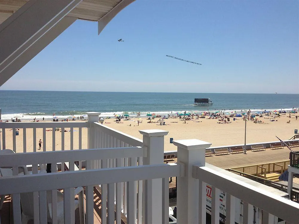 Monte Carlo Boardwalk / Oceanfront Ocean City 2*,